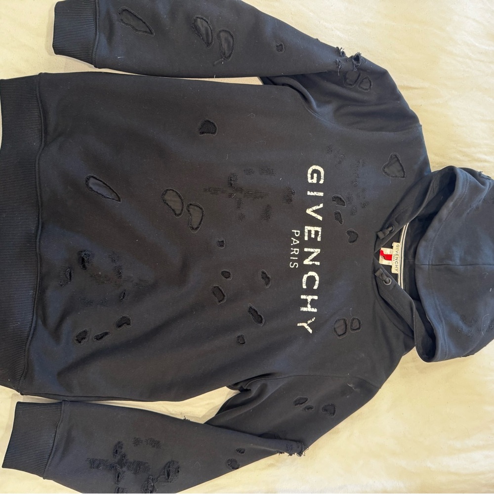 Givenchy XS distressed hoody